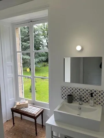 Chateau De Goville Le Breuil-en-Bessin