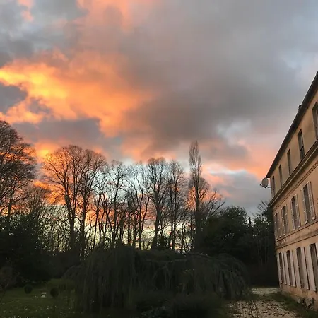 Chateau De Goville Le Breuil-en-Bessin
