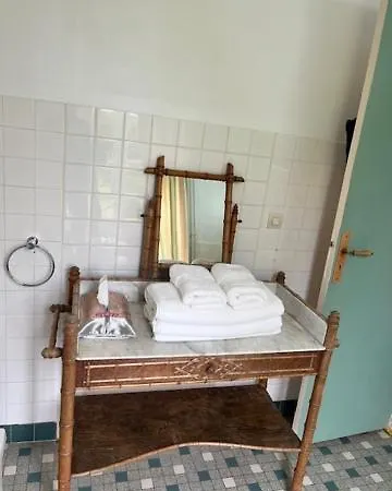 Nocleg ze śniadaniem Chateau De Goville