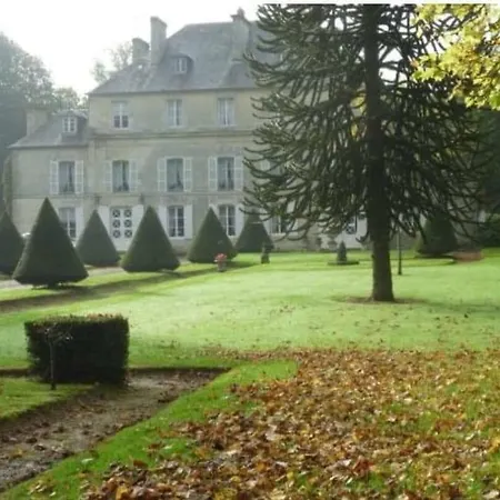 Chateau De Goville 3* Ле-Брёй-ан-Бессен