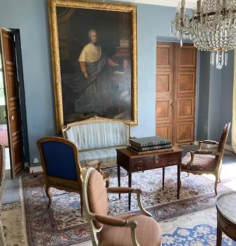 Chateau De Goville Bed & Breakfast Le Breuil-en-Bessin