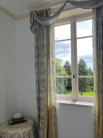 Bed & Breakfast Chateau De Goville Le Breuil-en-Bessin