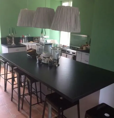 Bed & Breakfast Chateau De Goville Le Breuil-en-Bessin